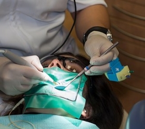 Root Canal Vs Extraction: Which One is Better for You? 